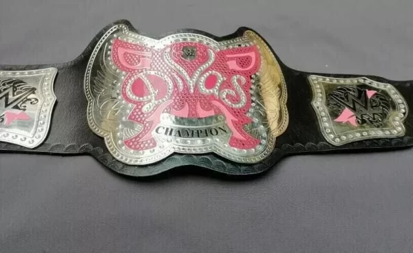Divas Women World Heavyweight Championship Leather Belt - Image 3