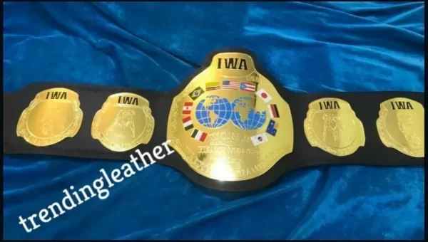 IWA HEAVYWEIGHT WRESTLING CHAMPIONSHIP Belt